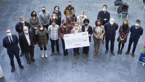 donativo remonte Acto de entrega del donativo a Adano por parte de la Fundación Remonte Euskal Jai Berri.