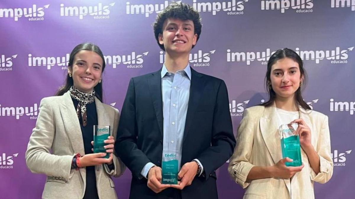 <![CDATA[Tres alumnos de un colegio de Pamplona, entre los mejores oradores del país]]>