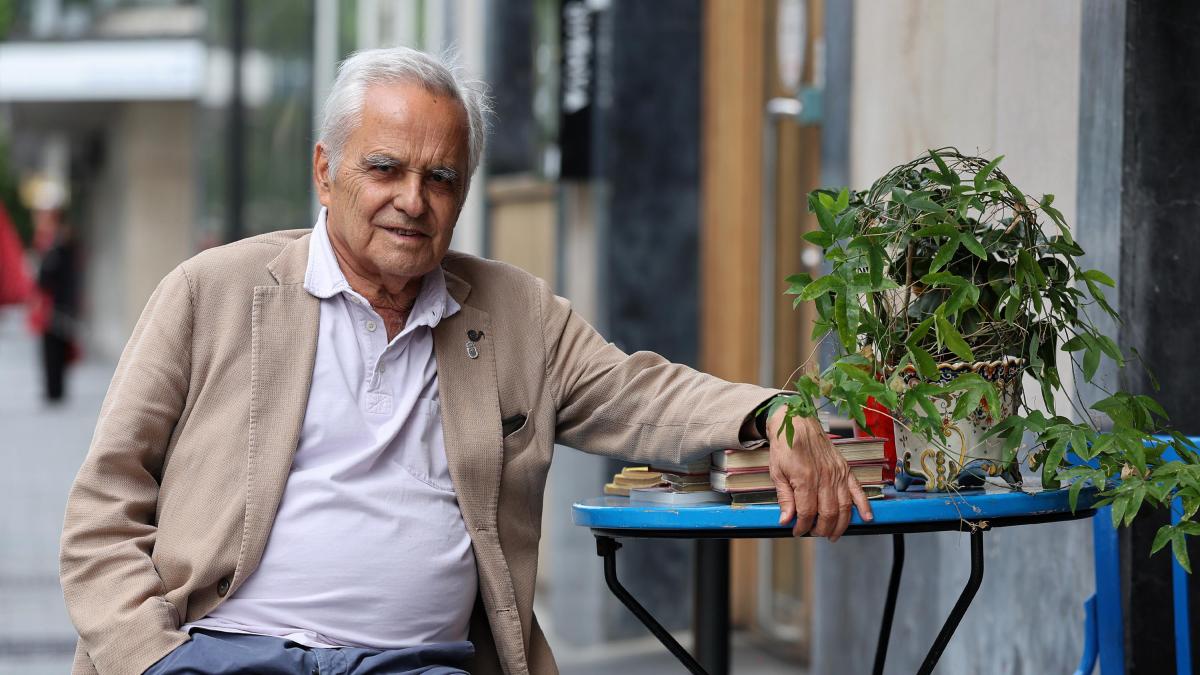 <![CDATA[Juan Cruz, periodista y escritor: 