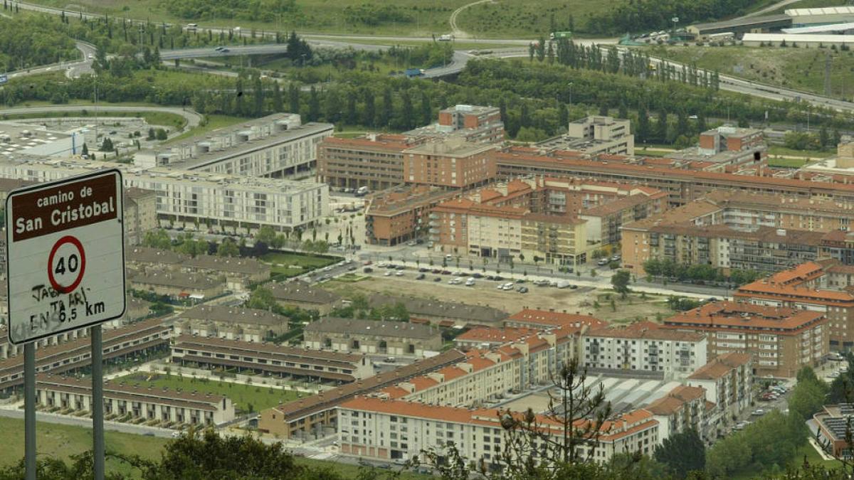 <![CDATA[Extinguido un incendio sin heridos en la terraza de una vivienda en Berriozar]]>