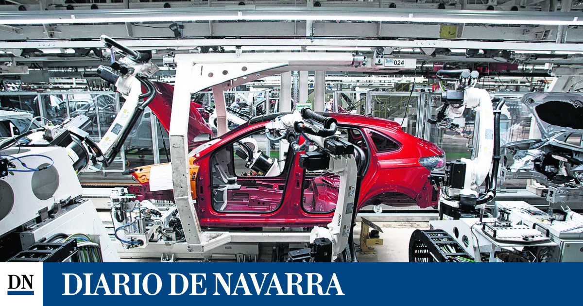 Volkswagen Navarra fija un calendario para 2022 con una producción de 304.000 coches y una jornada de 215 días