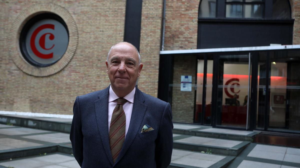 <![CDATA[Javier Taberna, presidente de la Cámara de Comercio: "Me presento porque creo que todavía puedo aportar"]]>