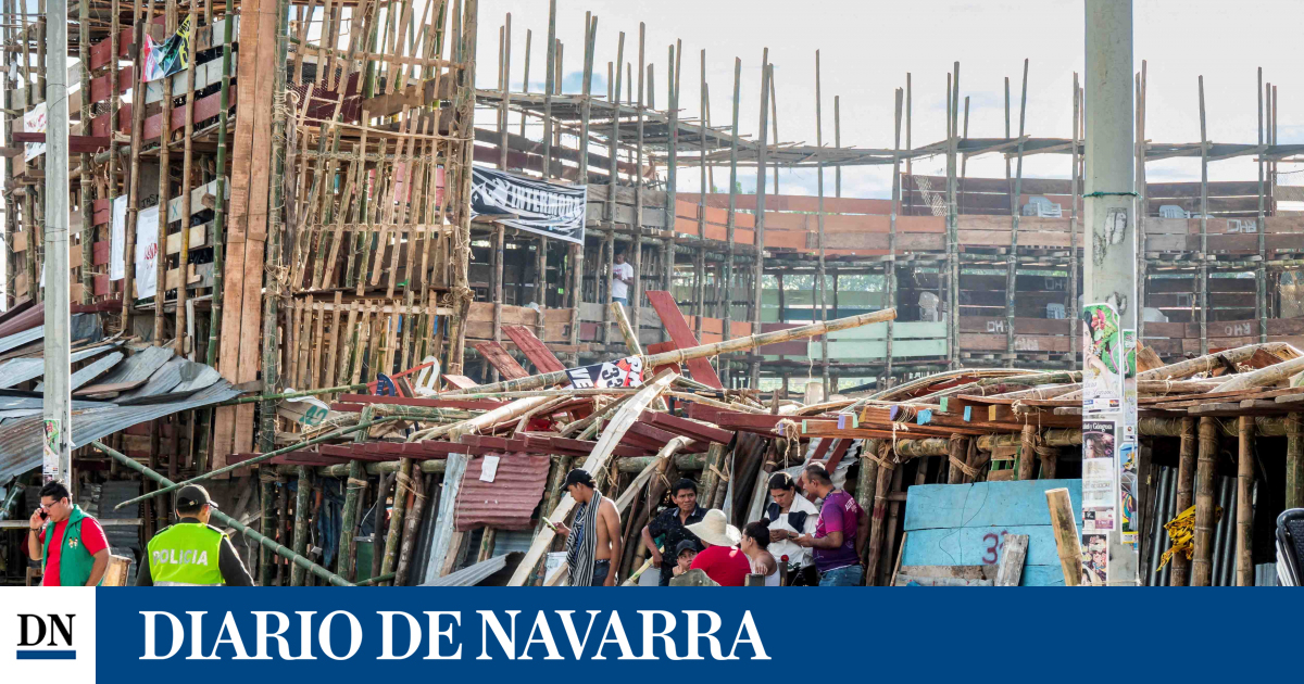 Al Menos Cinco Muertos Y 500 Heridos Al Hundirse Una Grada En Una Plaza