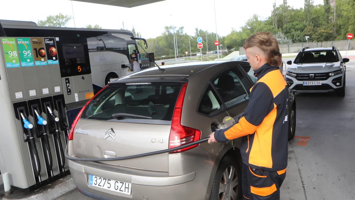 <![CDATA[Los sindicatos convocan una huelga en las gasolineras para el puente de mayo]]>