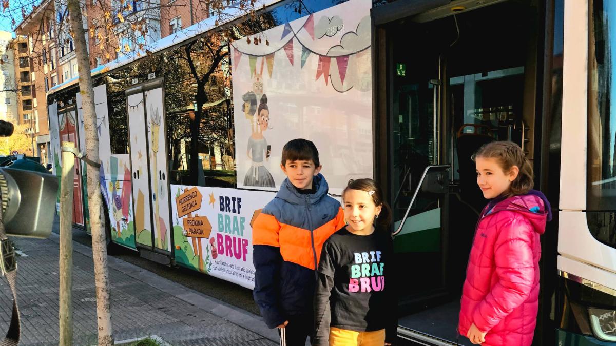 Una villavesa conectará con el mundo fantástico del Festival Brif Braf Bruf