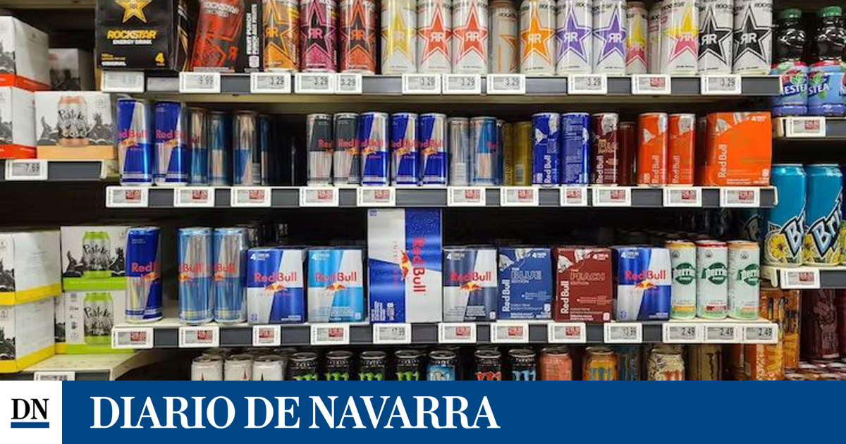 Lorena Trinidad Bueno, dentista, sobre las consecuencias para la boca de tomar bebidas energéticas: "Una vez se desgasta, el daño es irreversible"