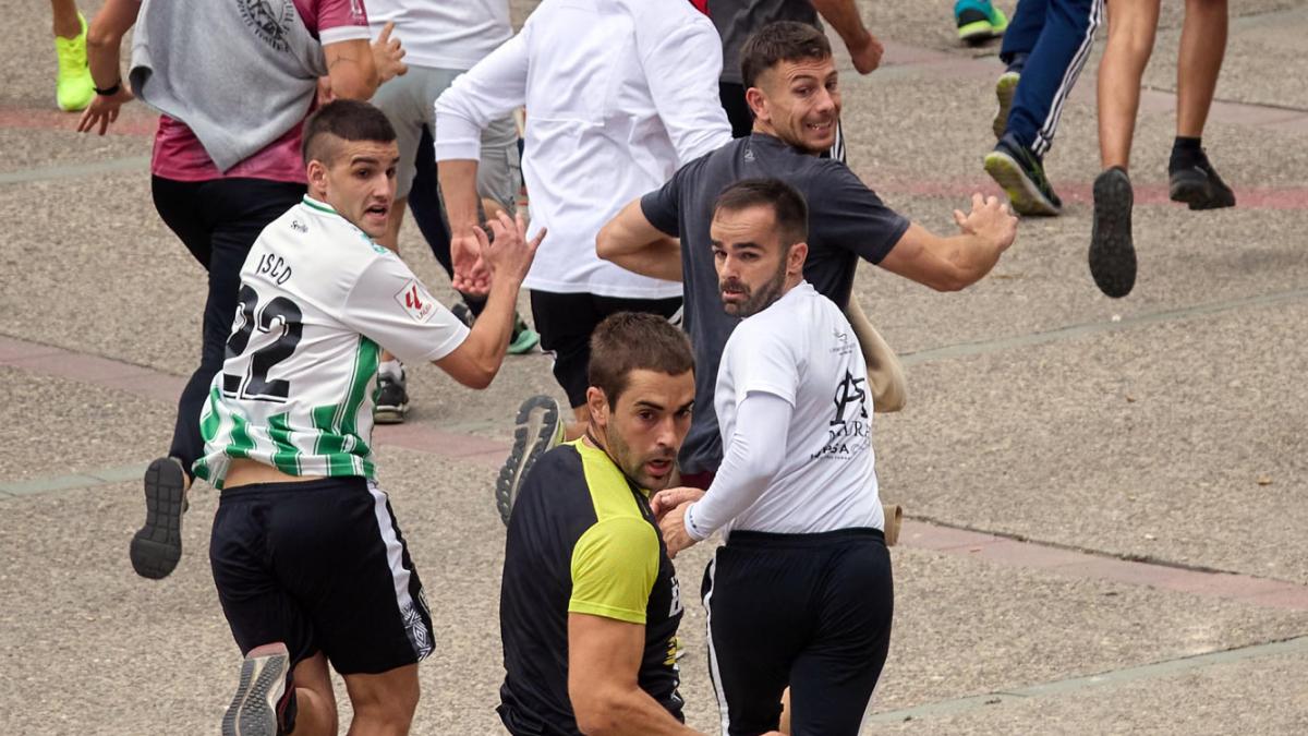 Corneada una joven en el toro ensogado de Lodosa