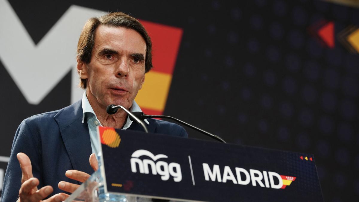 <![CDATA[José María Aznar: "Yo no haría una moción de censur