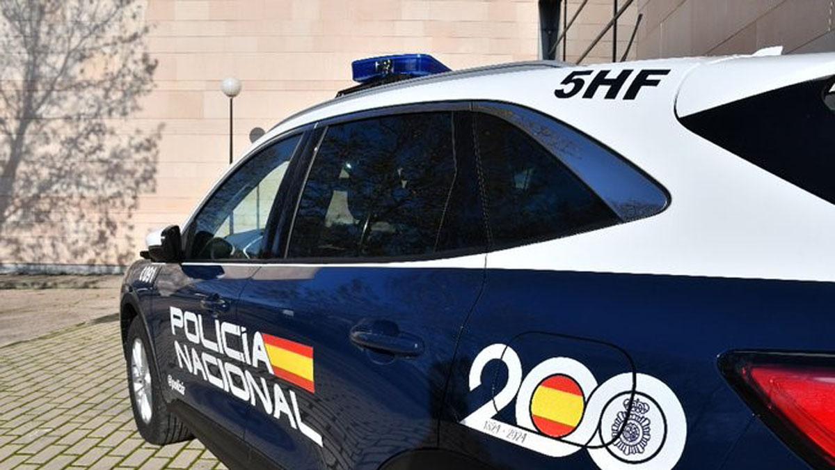 <![CDATA[Detenida una pareja en Málaga por intentar abandonar a su bebé de 4 meses en casa de un vecino]]>