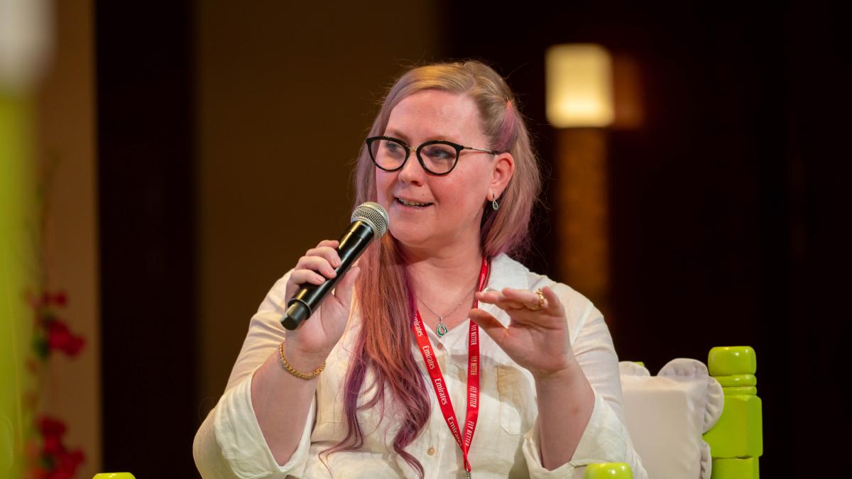 <![CDATA[El 'romantasy' triunfa en la Feria del Libro, pero 