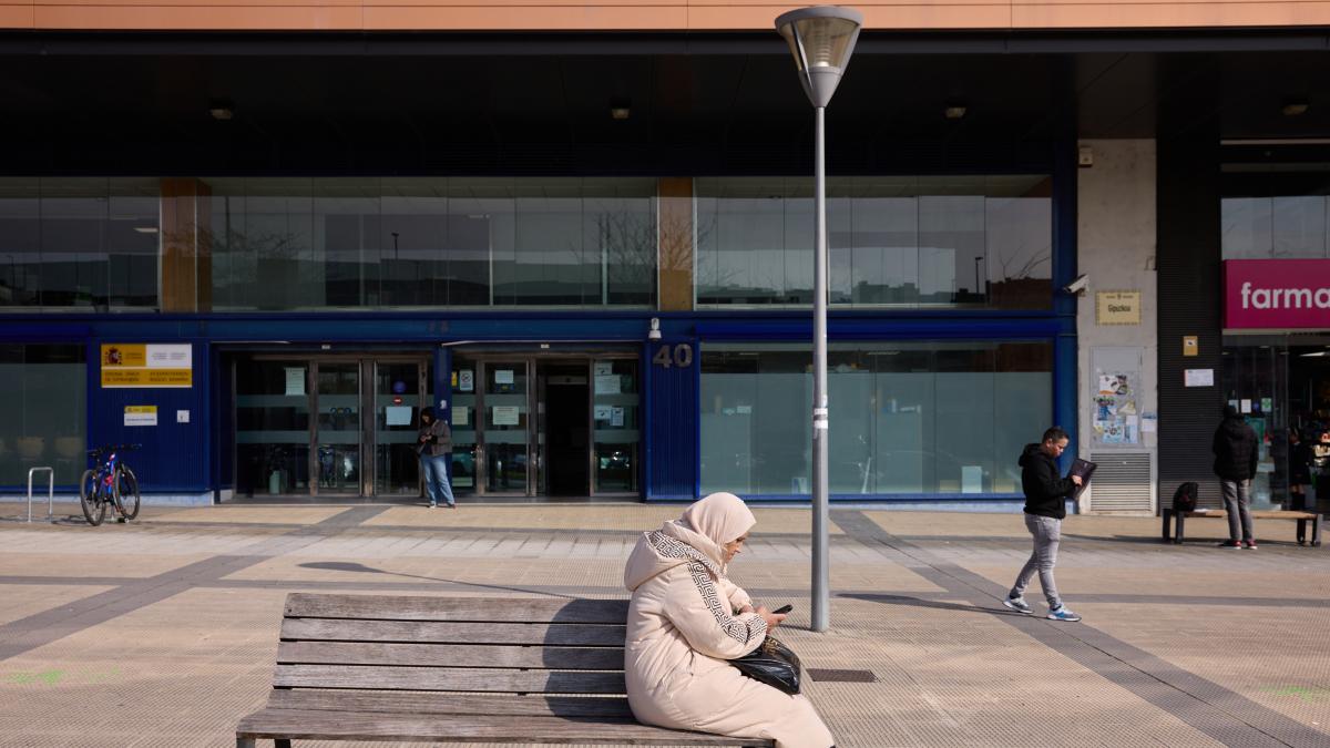 <![CDATA[España es el país de la UE que más inmigrantes atrae... y el que menos retiene]]>
