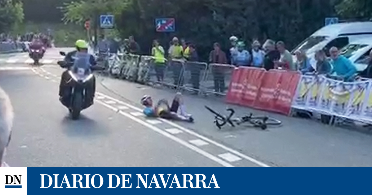 Vídeo con el accidentado paso de la Vuelta a Pamplona por la meta volante de Ororbia