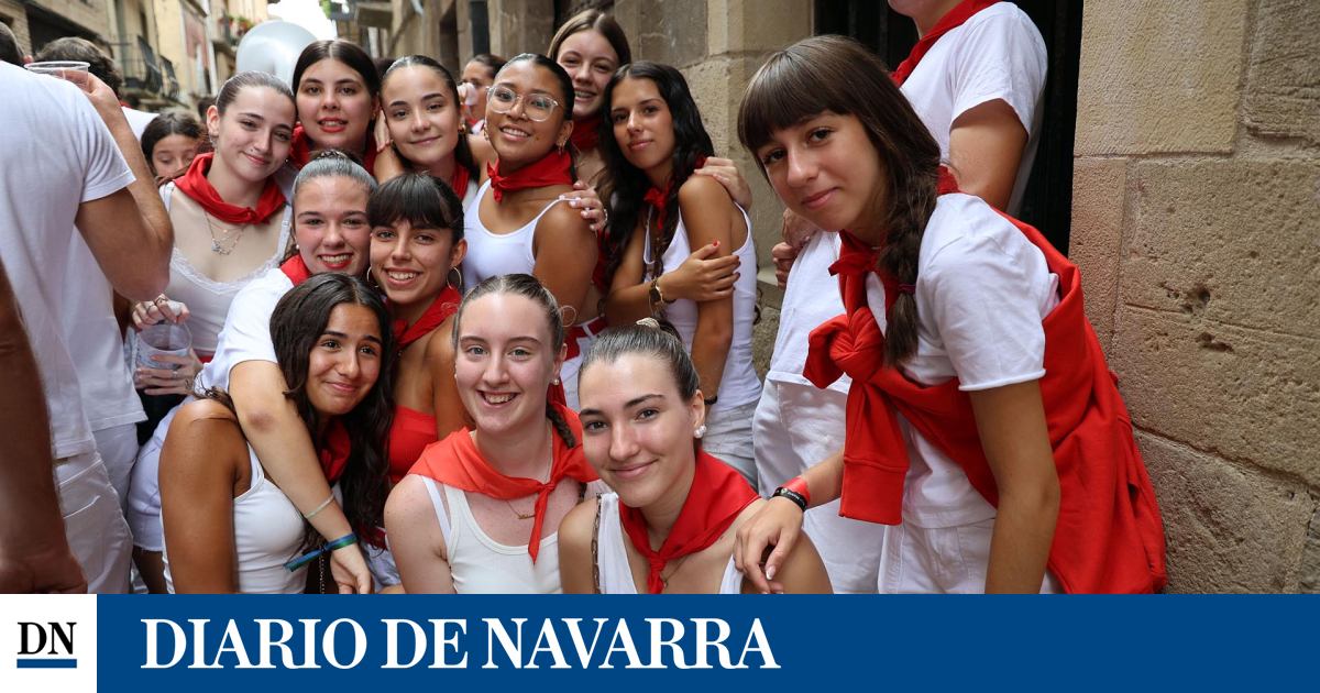 Puente la Reina se anuda el pañuelo