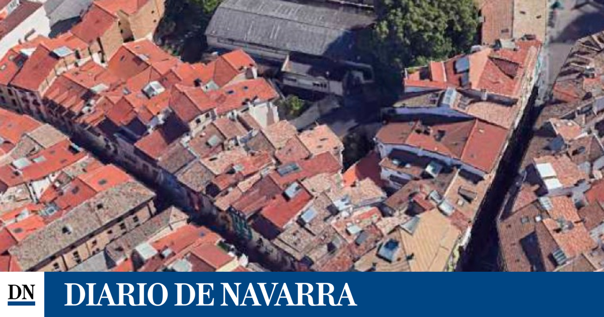 Arranca el derribo de la manzana del Oscus para crear una nueva plaza en Navarrería
