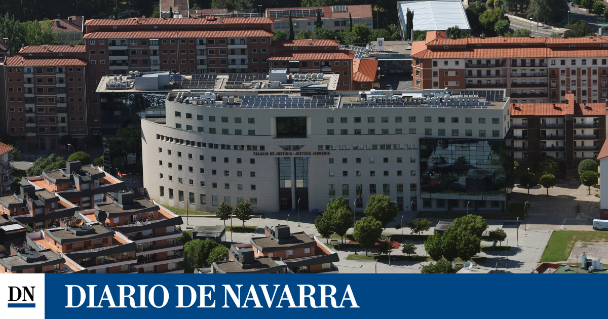 Pactan 22 años de cárcel a una familia a la que pedían 118 por maltrato y agresiones sexuales a sus hijas y nietas