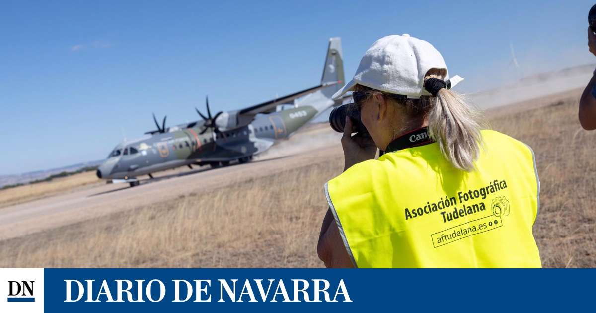 Aviones cazados por 200 cámaras