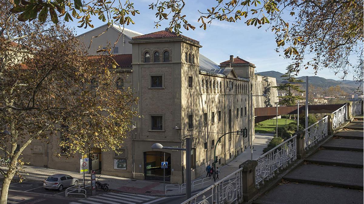 La Federación Navarra de Pelota se encargará de la gestión del frontón ...