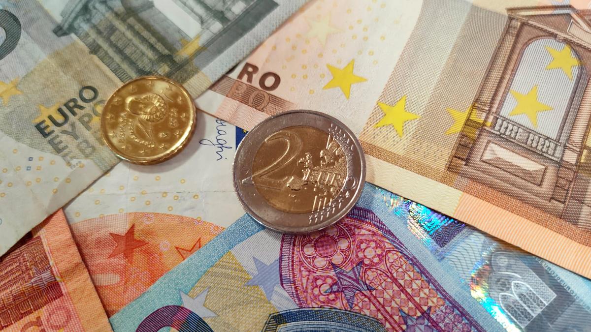 <![CDATA[Así es la moneda de 2 euros por la que piden 40.000 euros]]>