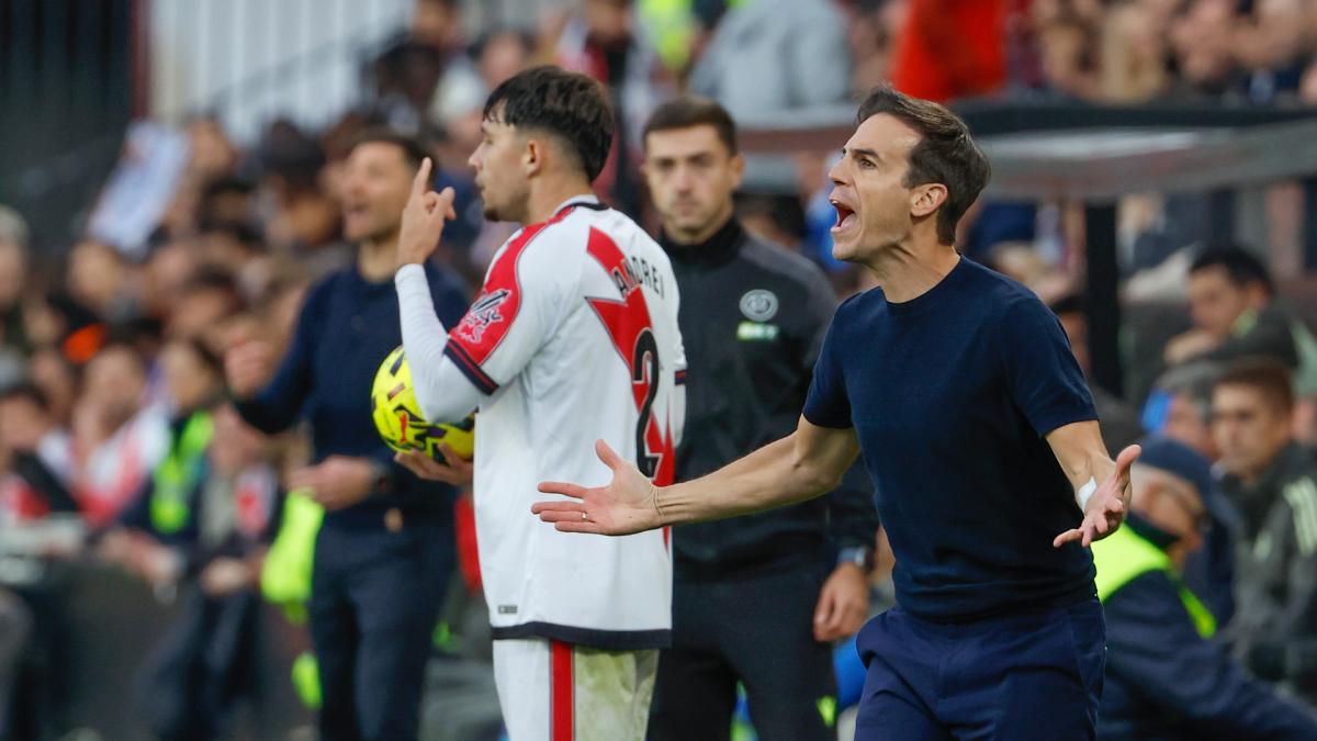 <![CDATA[Batalla y el atrevimiento del Rayo frenan al líder]]>