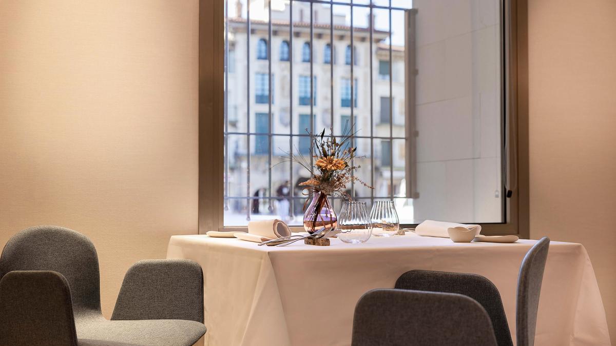 <![CDATA[Un conocido restaurante de Tudela organiza una cena "a seis manos" con estrella Michelín]]>