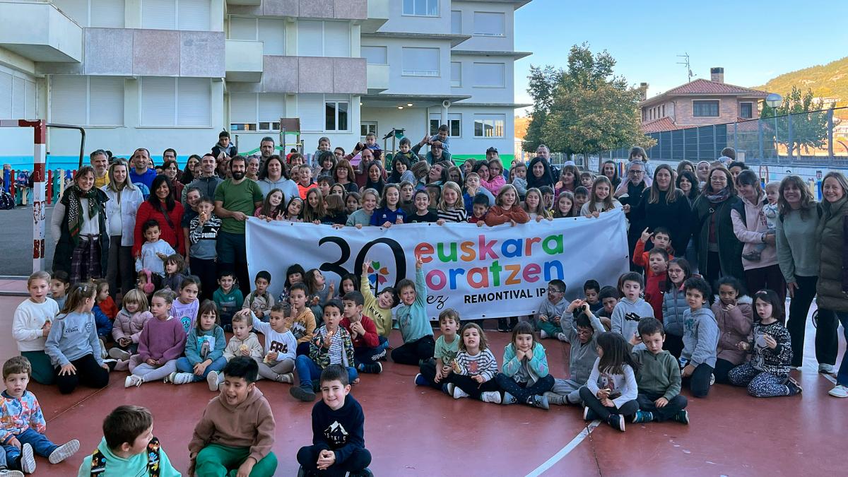 <![CDATA[El colegio Remontival de Estella celebra los 30 años de su modelo D]]>