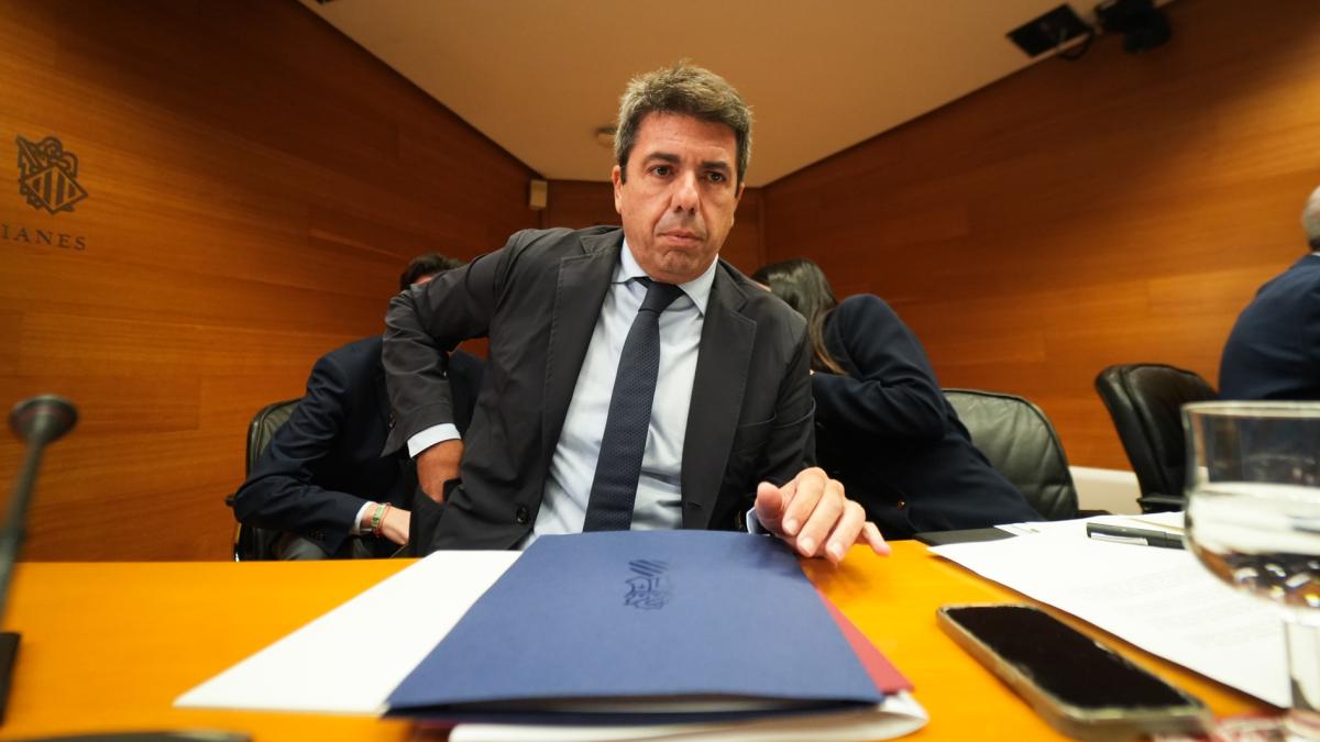 <![CDATA[Mazón dice que se le ha usado como "excusa" para que el Gobierno central no asumiera sus responsabilidades]]>