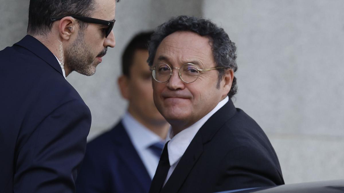 <![CDATA[Los agentes de la UCO apuntan al fiscal general: "Todo lo que se ha filtrado estaba en Fiscalía General del Estado"]]>