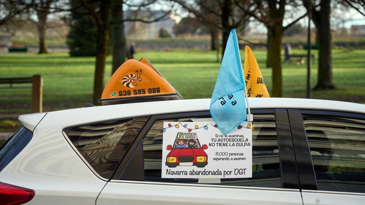 <![CDATA[Colapso en Navarra para el teórico del carné de conducir: 