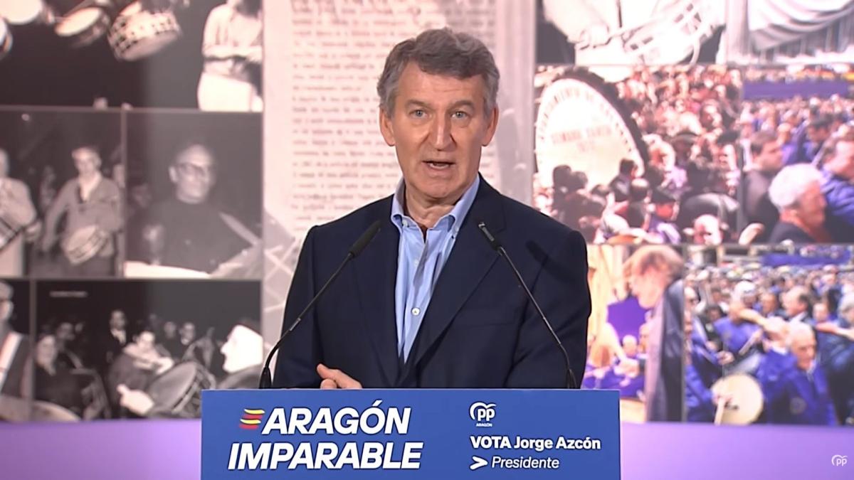 <![CDATA[Feijóo pide a Vox "responsabilidad" y que no se conviertan en "un muro"]]>