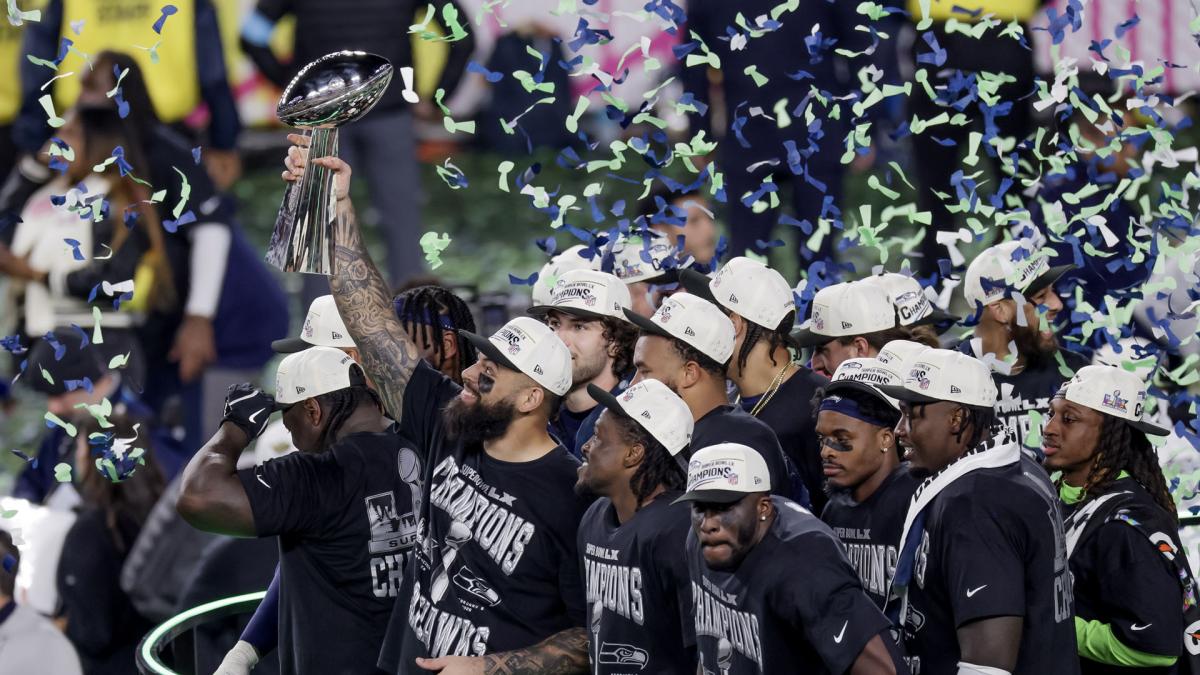 <![CDATA[Los Seahawks bailan a los Patriots y conquistan la Super Bowl]]>