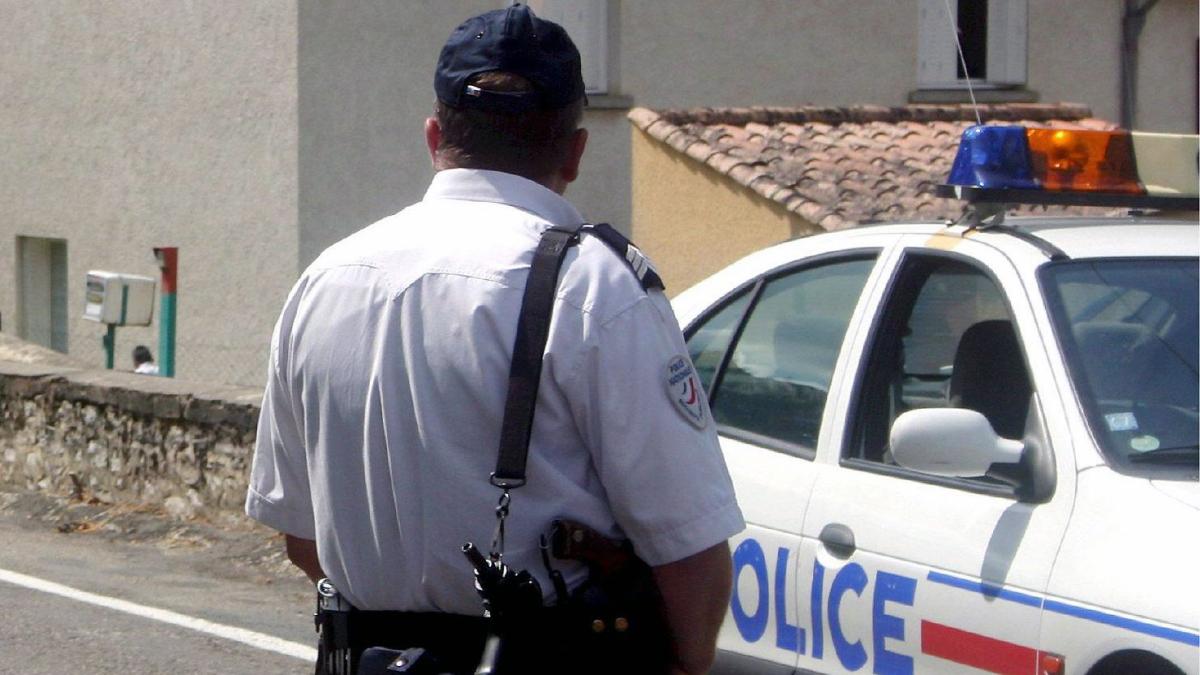 <![CDATA[Una madre confiesa haber guardado en un congelador dos cadáveres de bebé]]>