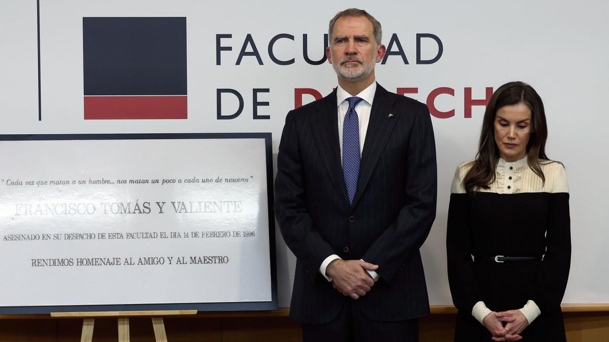 <![CDATA[El Rey, en el homenaje a Tomás y Valiente: "Cuesta creer que todavía haya quien justifique a ETA"]]>