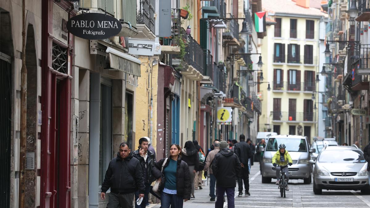 <![CDATA[Cafés, helados, tartas, plantas... el comercio del Casco Antiguo de Pamplona repartirá 20.000 boletos sorpresa esta primavera]]>