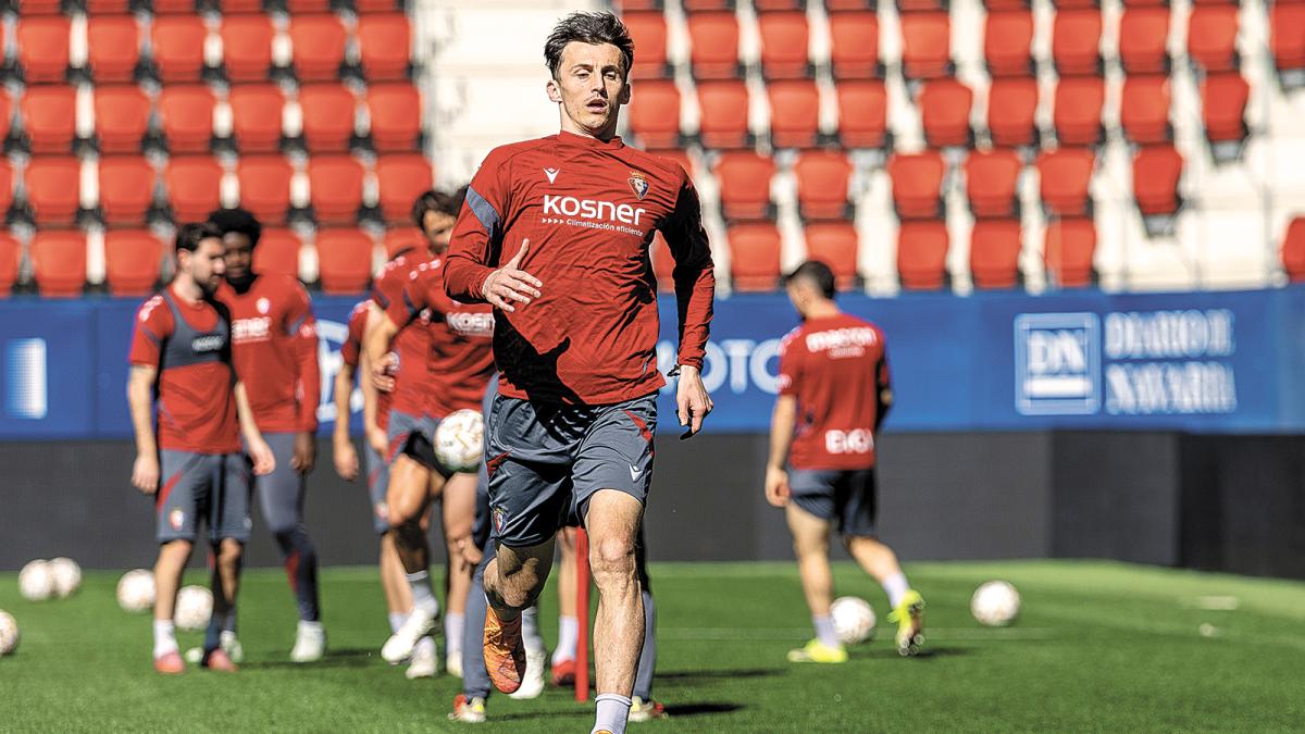 <![CDATA[Budimir regresa a Pamplona y ya prepara el partido ante el Alavés]]>