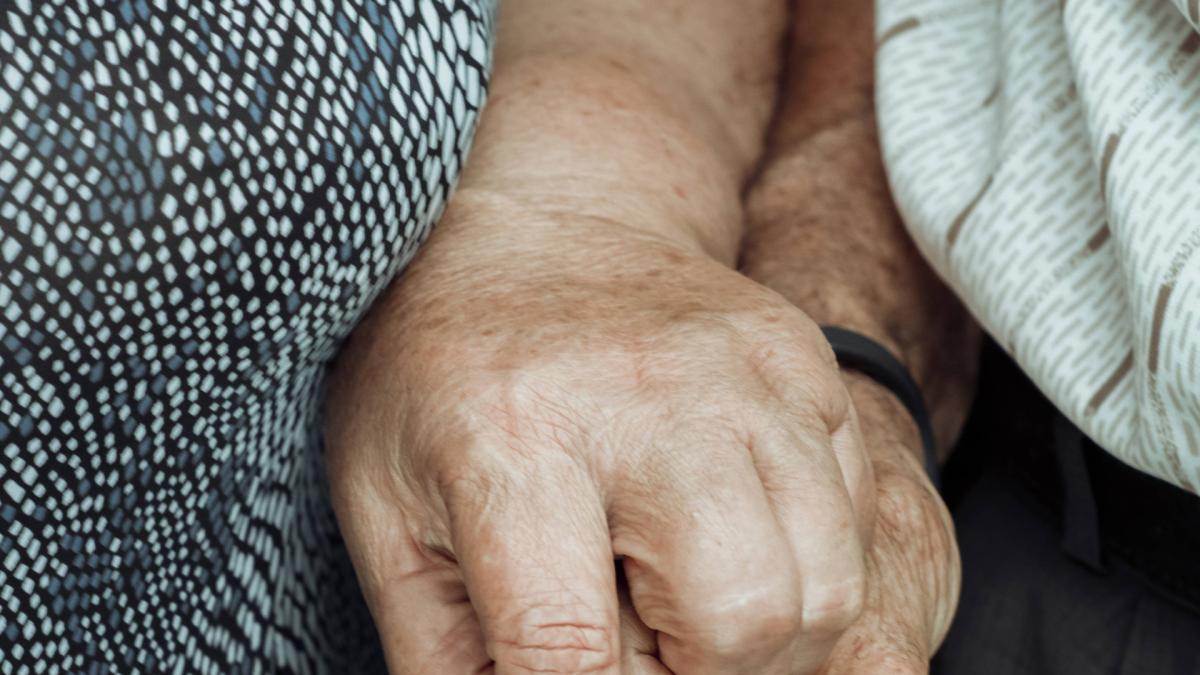 <![CDATA[La mayoría de los suicidios en Navarra se da en hombres de más de 60 años]]>