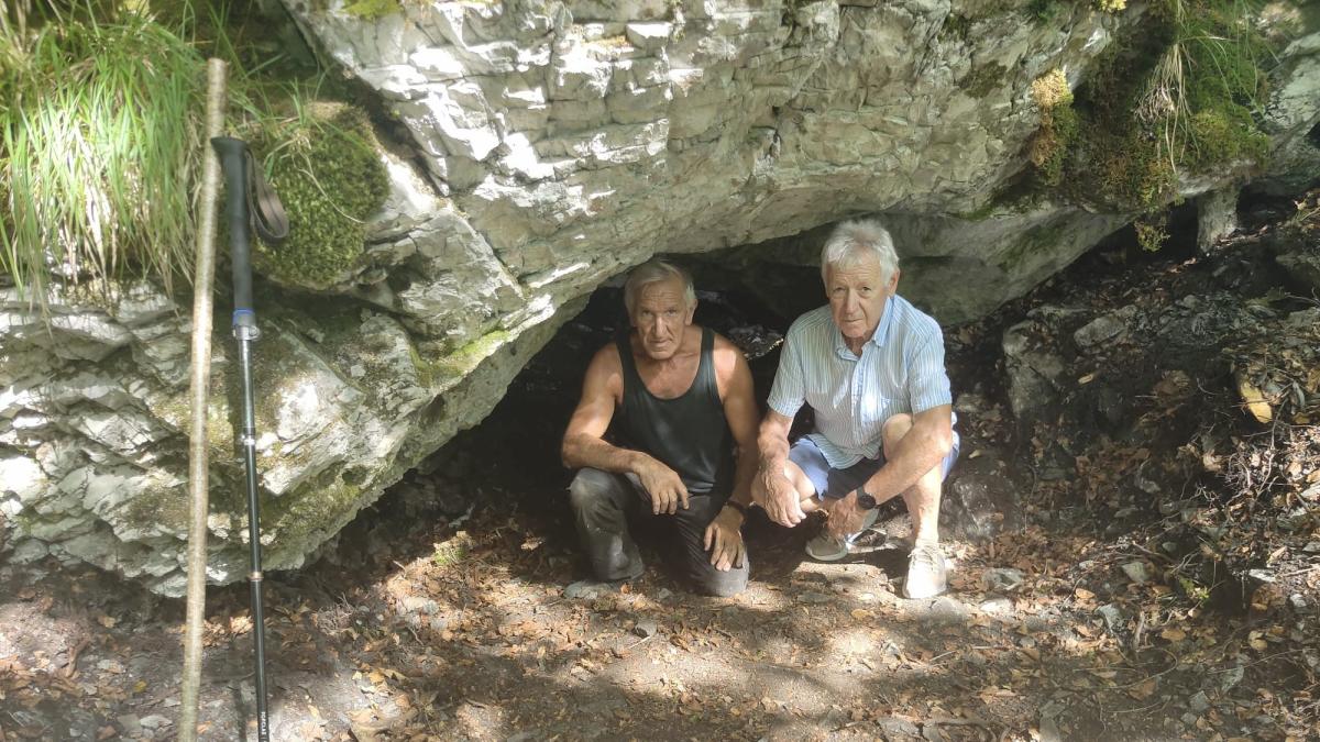 <![CDATA[Hallan restos humanos de hace 3.500 años en una cueva de Ezkurra]]>