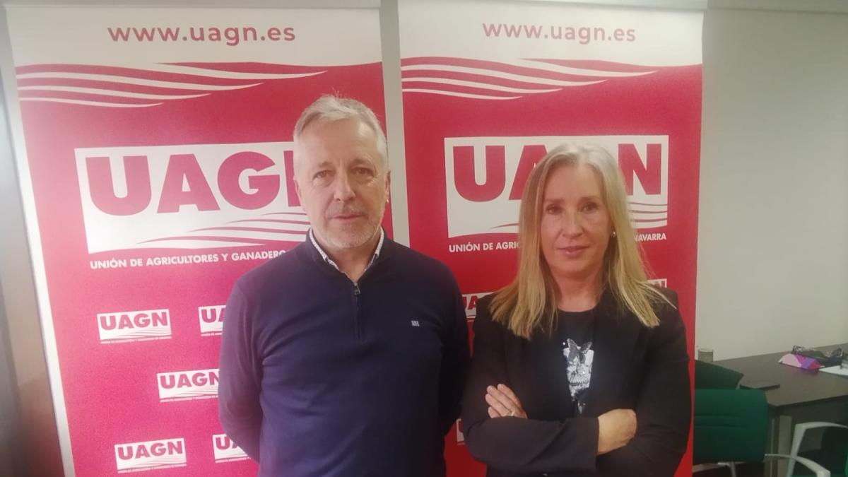 <![CDATA[Los ganaderos de leche, al límite. Bariáin: 