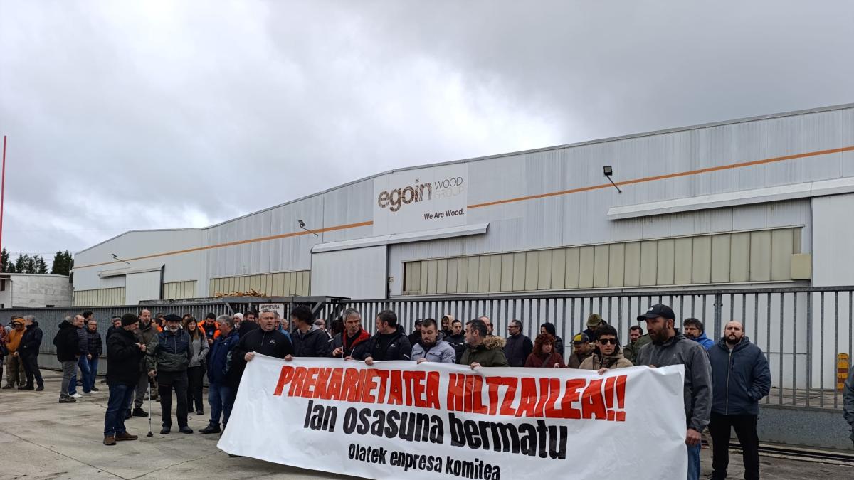 <![CDATA[El fallecido de Santesteban: un camionero apasionado y dedicado a su mujer y tres hijas]]>