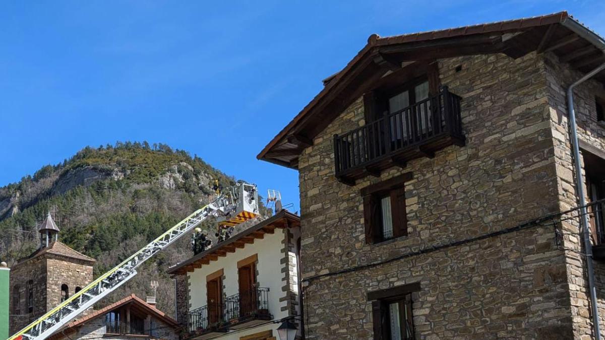 <![CDATA[Ander Carrascón, el empleado municipal de Urzainqui que evitó una tragedia]]>