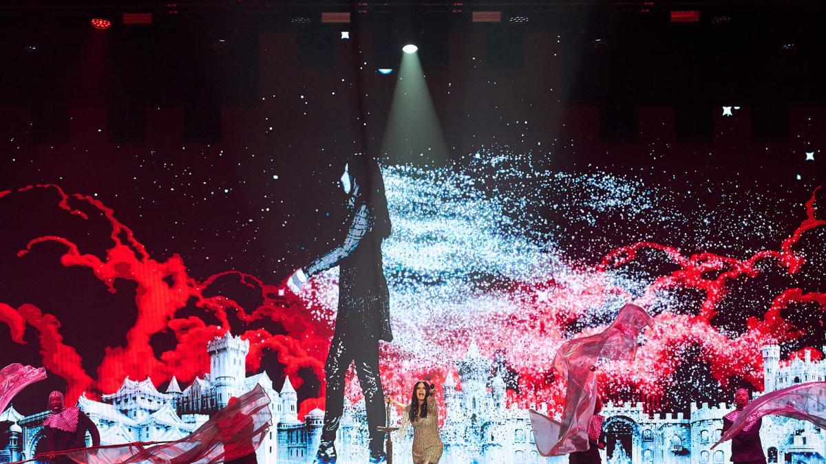 <![CDATA[Laura Pausini vuelve a reinar en el Navarra Arena]]>