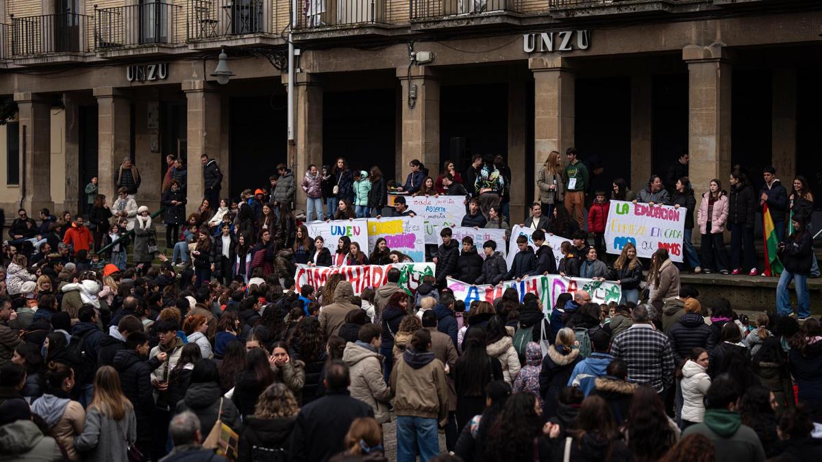 <![CDATA[Los colegios de Escolapios de Pamplona celebran la XXIX Caminhada]]>