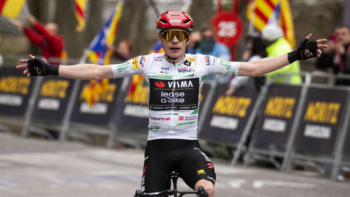 <![CDATA[Vingegaard da otro recital en la Volta con el doblete en Queralt]]>