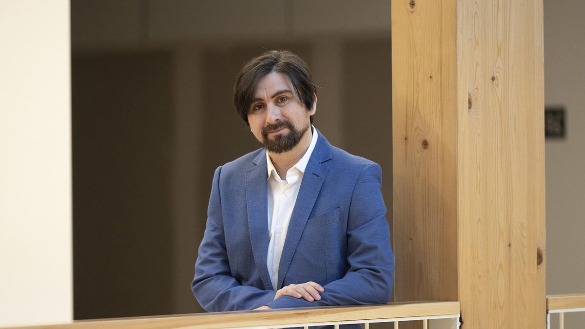 <![CDATA[Investiga en su tesis en la UPNA sobre alternativas seguras a los antibióticos para animales y humanos utilizando huevos y embriones de trucha]]>