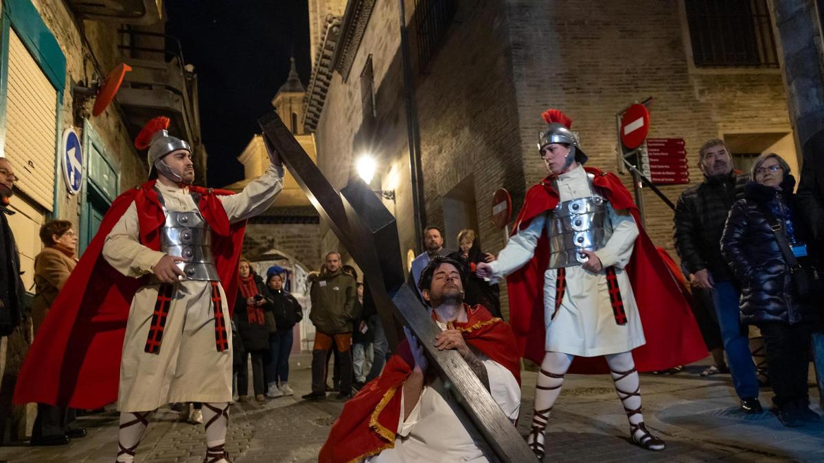 <![CDATA[Tudela se convierte en Jerusalén con la escenificación de La Pasión]]>