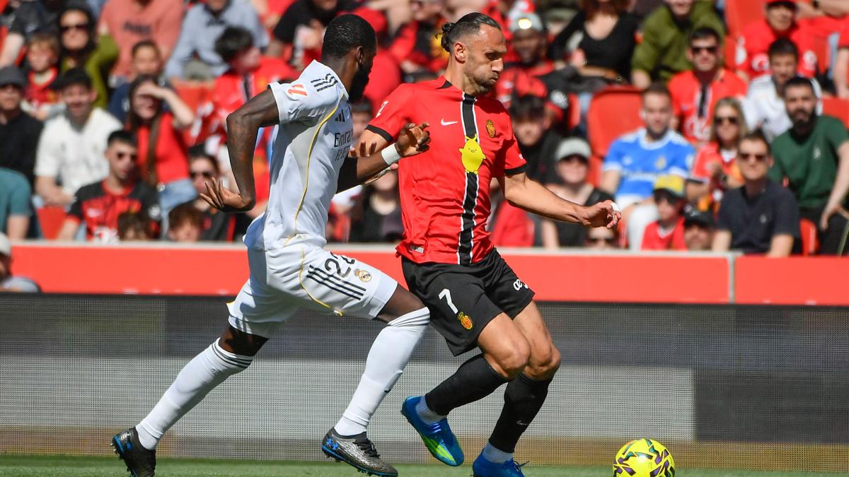 <![CDATA[Muriqi saca al Mallorca del descenso y mete al Real Madrid en un lío]]>