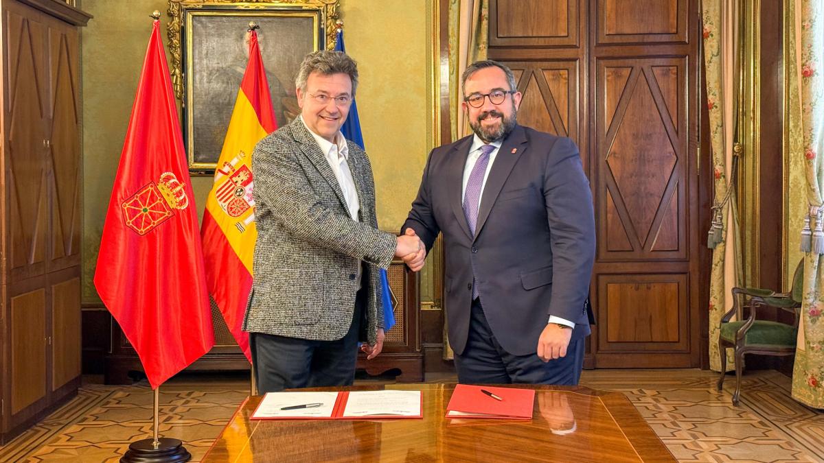 <![CDATA[Gobierno de Navarra y Defensor del Pueblo impulsarán una nueva aplicación para mejorar el intercambio de información]]>