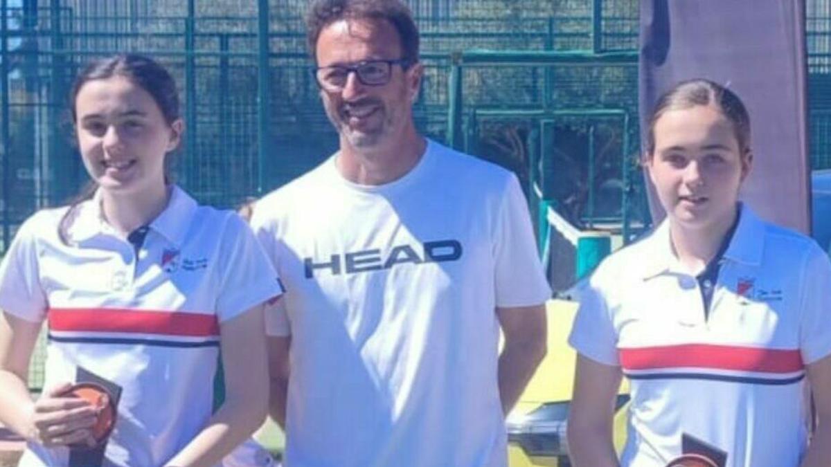 <![CDATA[Las hermanas Legaria, campeonas de dobles en el Warriors Gold de Alicante]]>