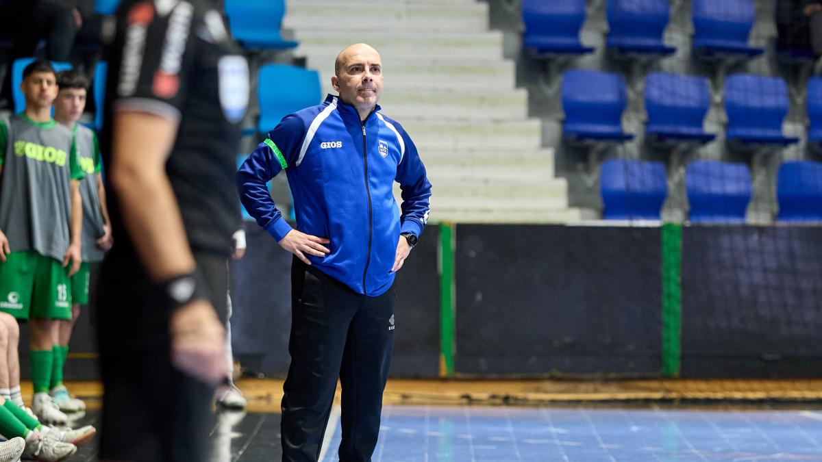 <![CDATA[Miguel Hernández deja de ser el entrenador de Osasuna Magna]]>