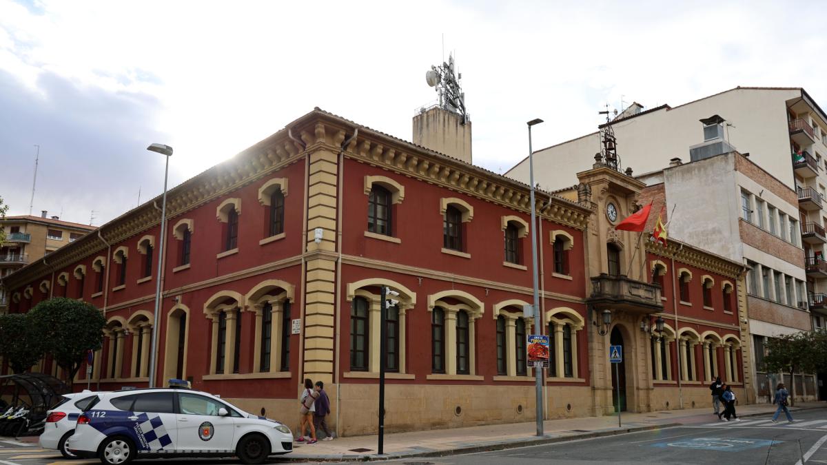 <![CDATA[El Gobierno no logra cubrir la plaza de Secretaría municipal en Estella]]>