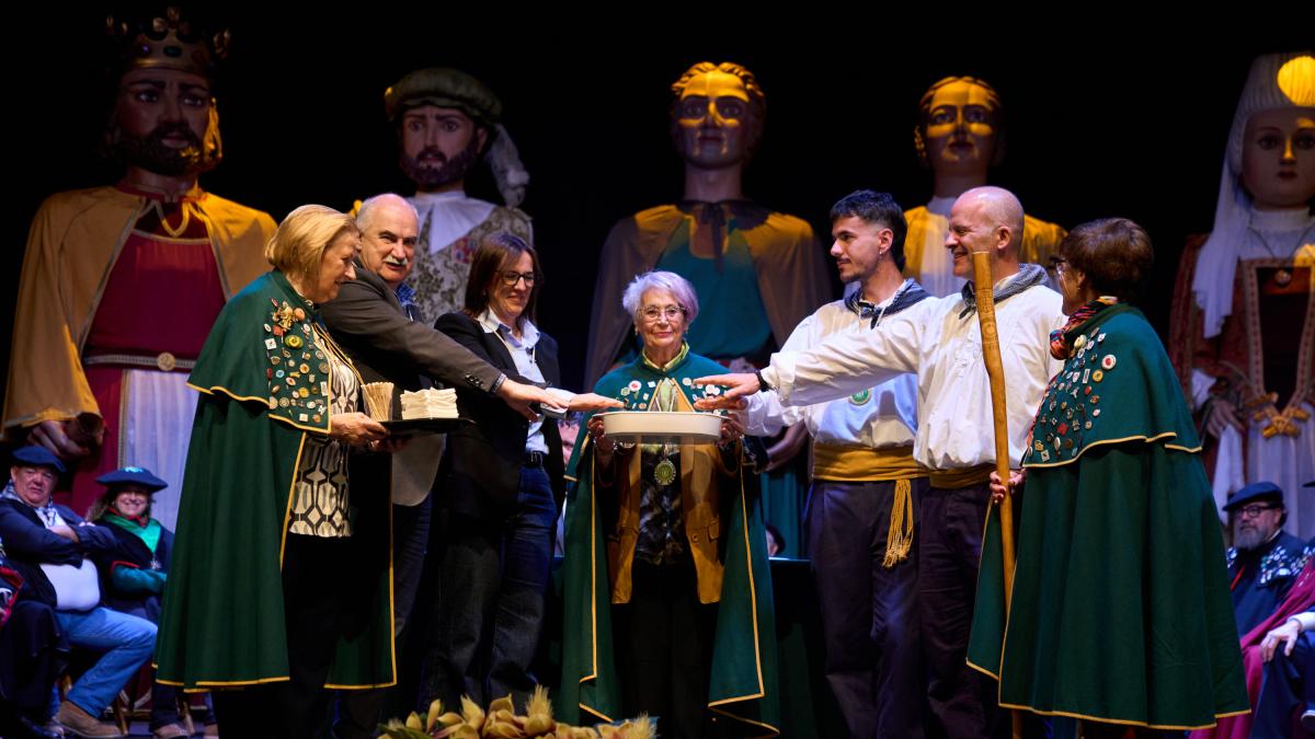 <![CDATA[La Cofradía del Relleno mantiene viva su esencia en Villava]]>